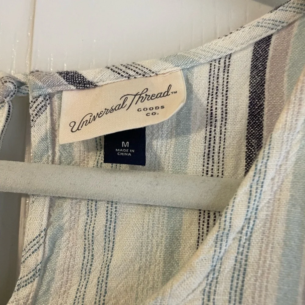 Universal Thread Tank - Picture 3 of 5